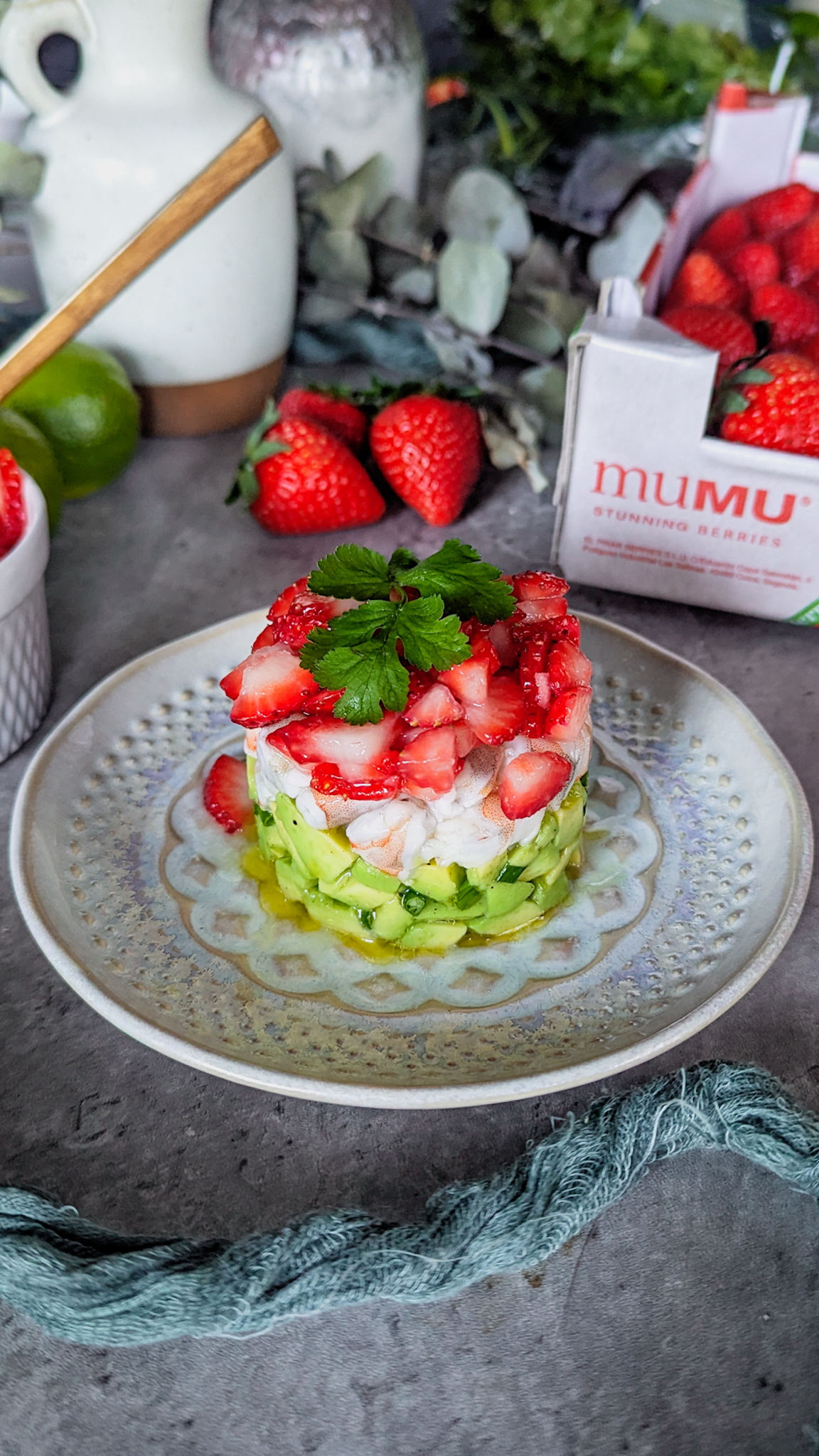 Tartar de Langostinos y Fresas