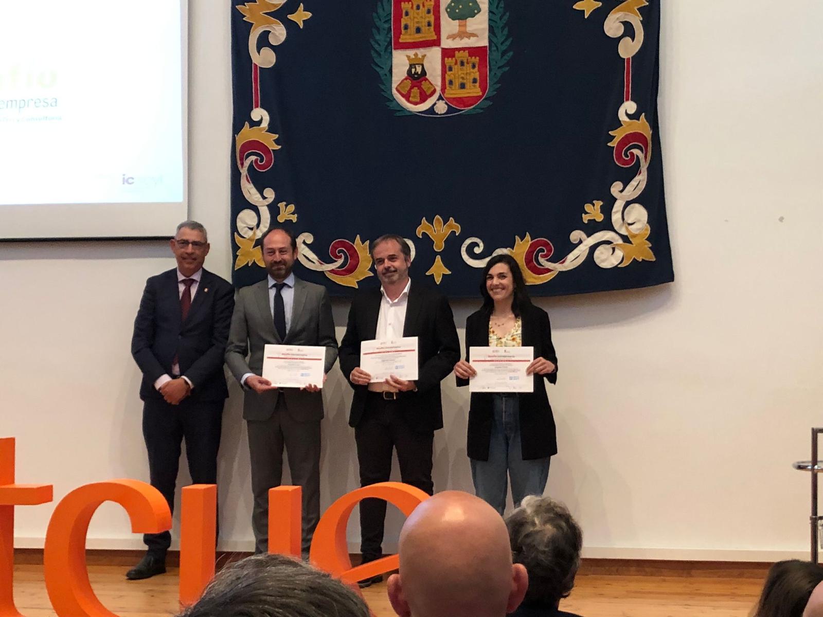 Plantas como biofactorías y segundo premio de investigación