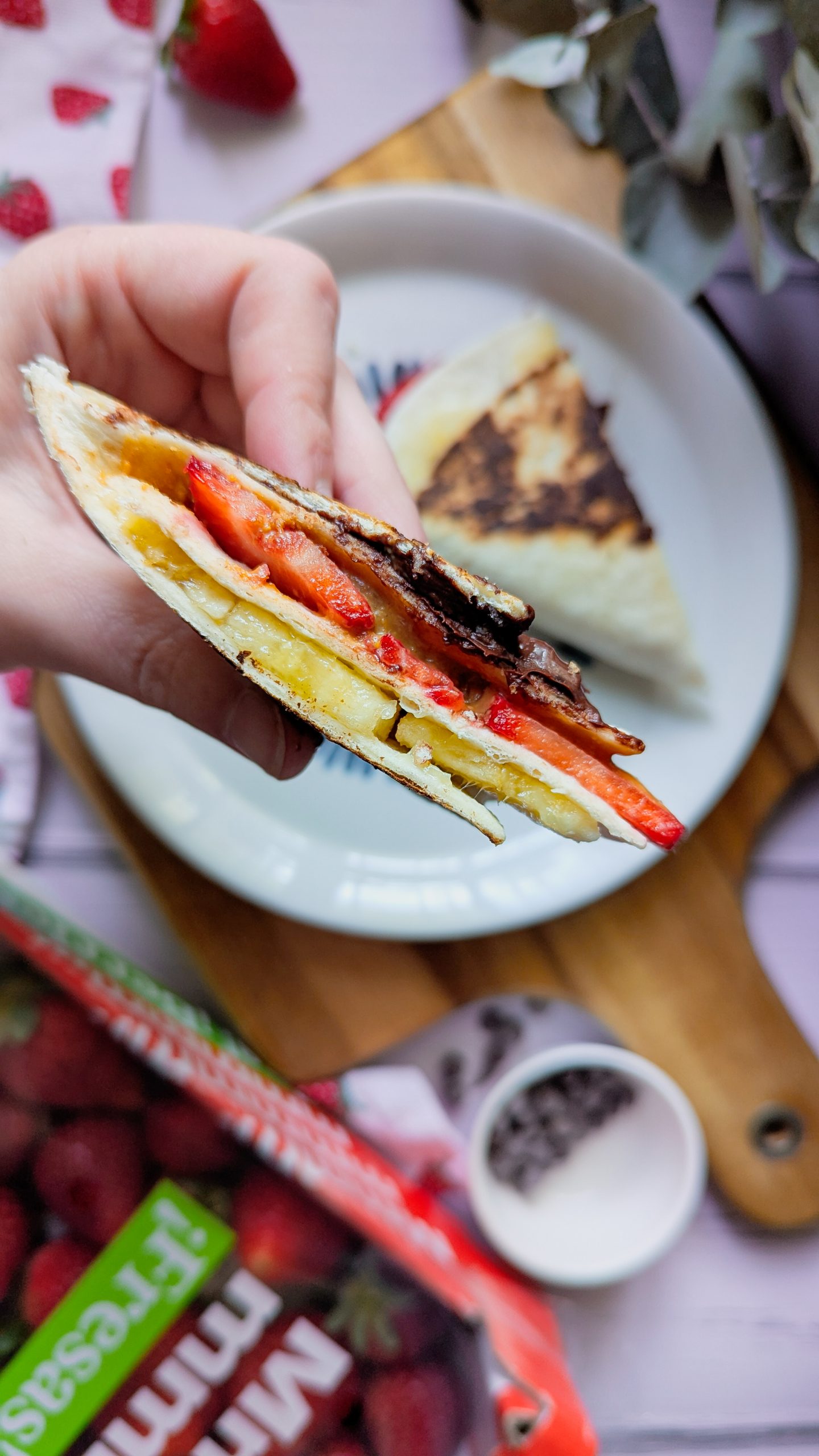Triángulos mágicos de Plátano y Fresa: Merienda Golosa y Saludable 
